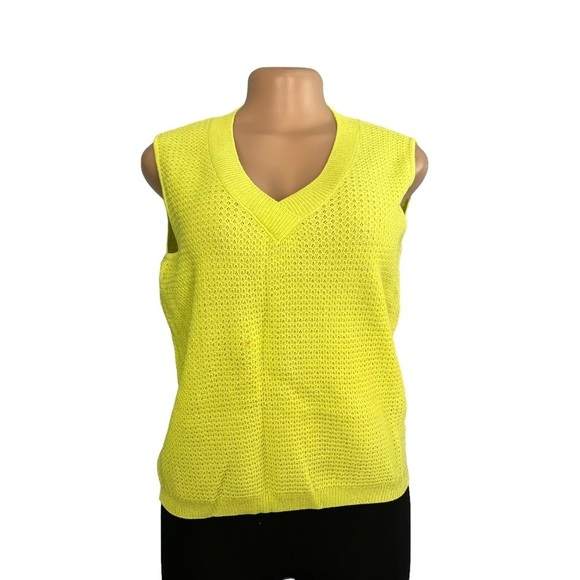 St. John Wool Blend Chartreuse Knit Top - Picture 1 of 12